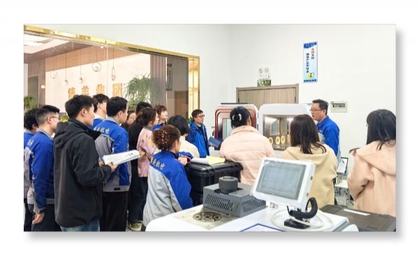 精進(jìn)技能，共筑品質(zhì)——公司開展溫濕度檢定箱、黑體輻射源等產(chǎn)品專題培訓(xùn)